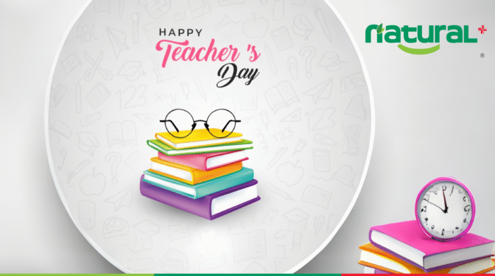 শিক্ষকের প্রতি শ্রদ্ধা প্রকাশ করতে শিক্ষার্থীরা সম্মান জানাচ্ছে
